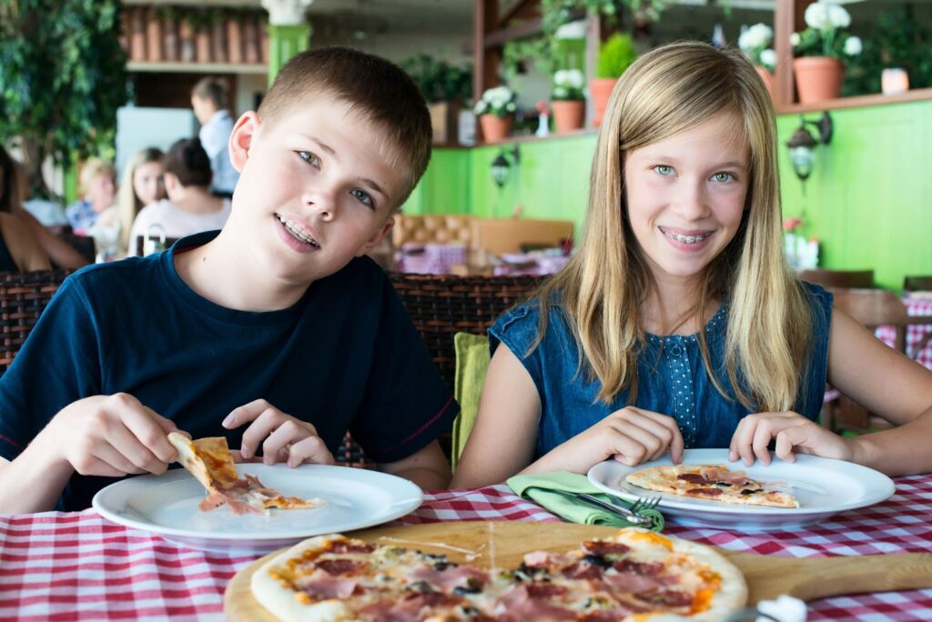 Your Guide to Healthy Dining in Cincinnati While Wearing Braces