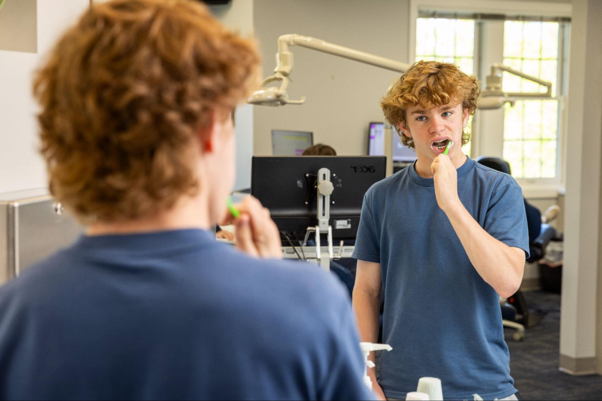 How to Support Your Teen Through Orthodontic Treatment